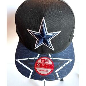 New Era Dallas Cowboys  9FIFTY Snapback Mens Cap Hat Black Blue Starred Brim